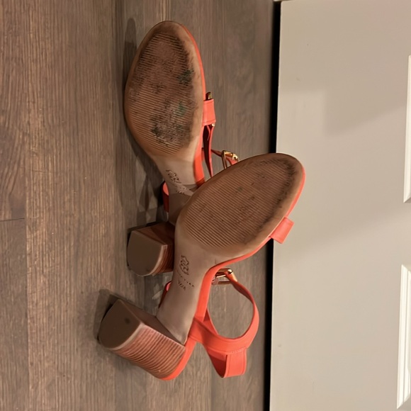 Trina Turk Orange Block Heel - Picture 4 of 5